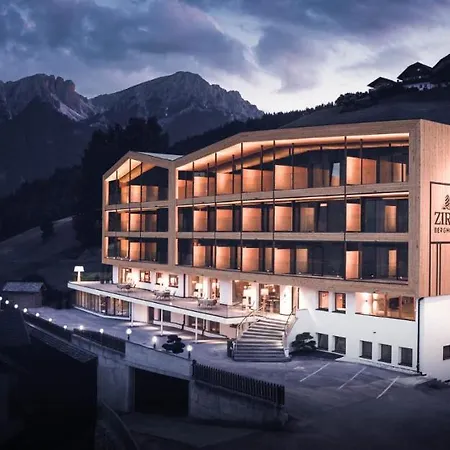 Hotel Kronplatz-resort Zirm