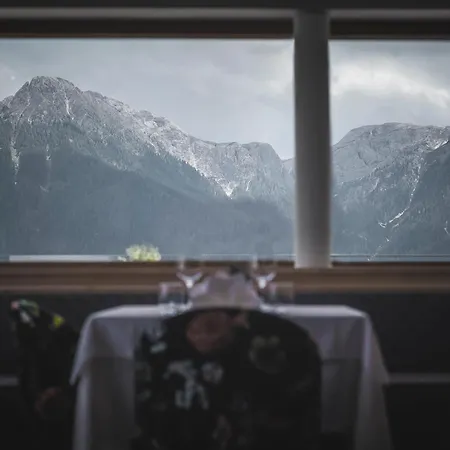 ホテル Kronplatz-resort Zirm 4*