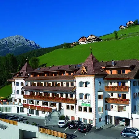 Kronplatz-resort Zirm 4*